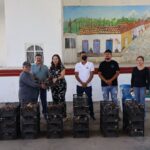La economía familiar en Buenavista se fortalece con la entrega de pollitas ponedoras: Irma Moreno